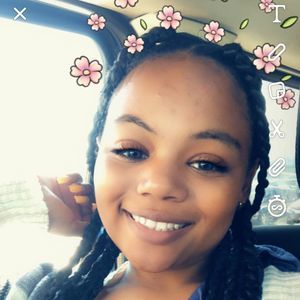 Meet your Posher, Shamona